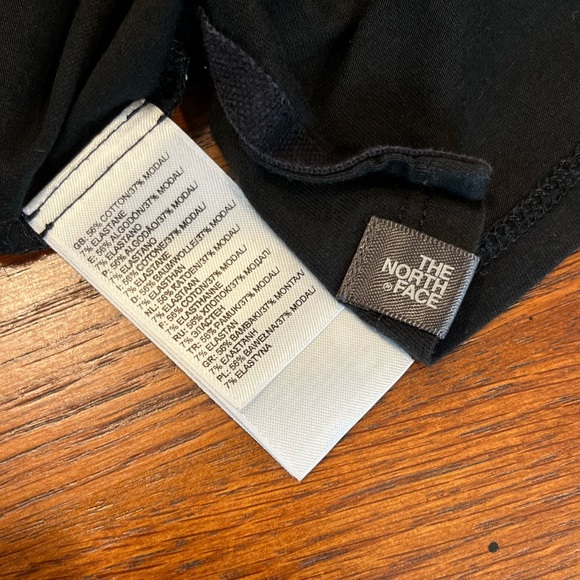 The North Face Adorabelle Women’s Black Tank Size Medium - Picture 8 of 12